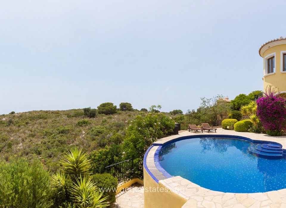 Resale - House - Detached Villa - Benitachell - Cumbre del sol