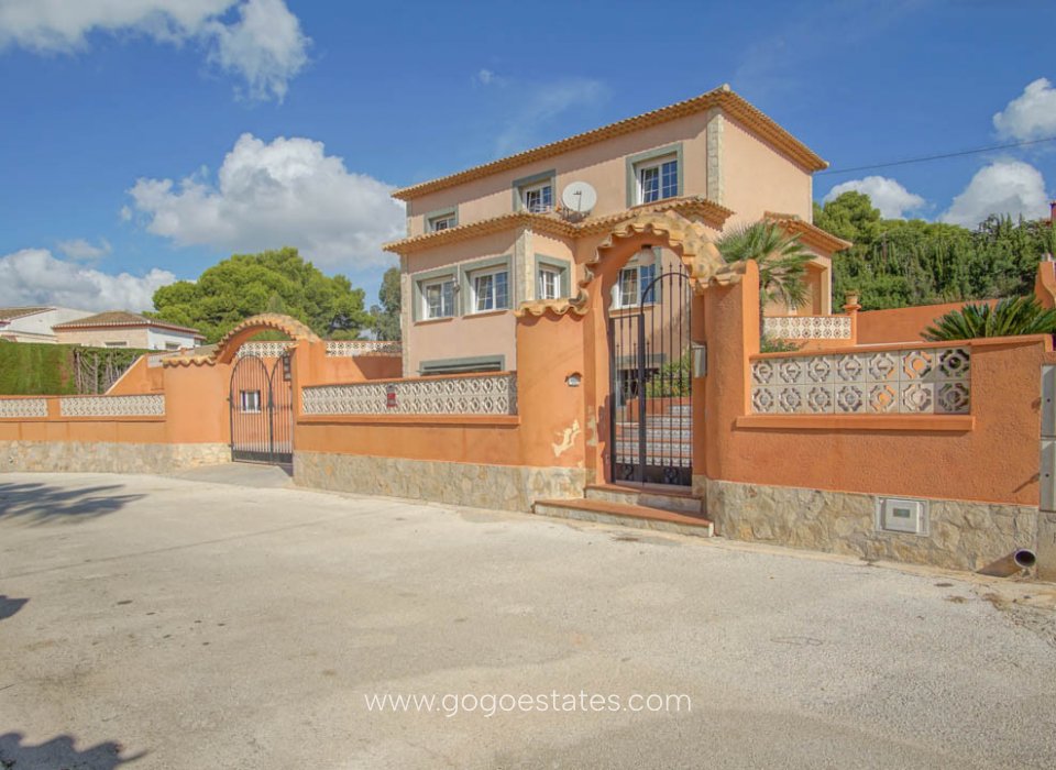 Resale - House - Detached Villa - Calpe - Calpe Centro
