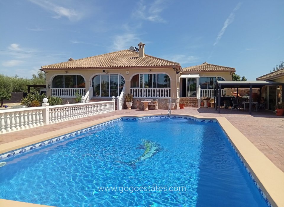 Resale - House - Detached Villa - Catral - Catral Centro