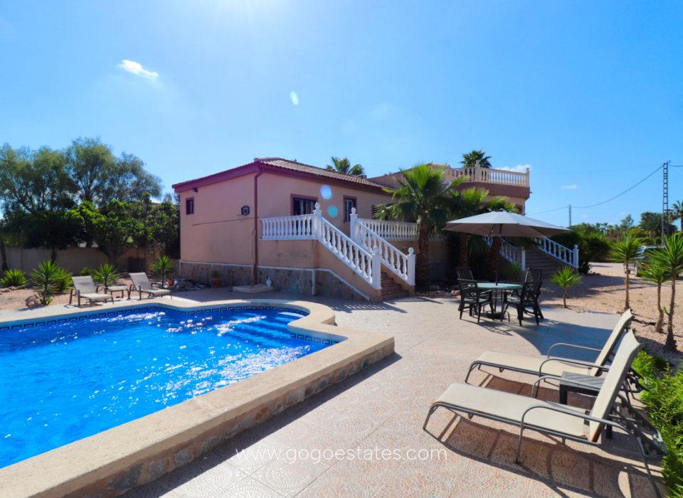 Resale - House - Detached Villa - Catral - Catral Centro