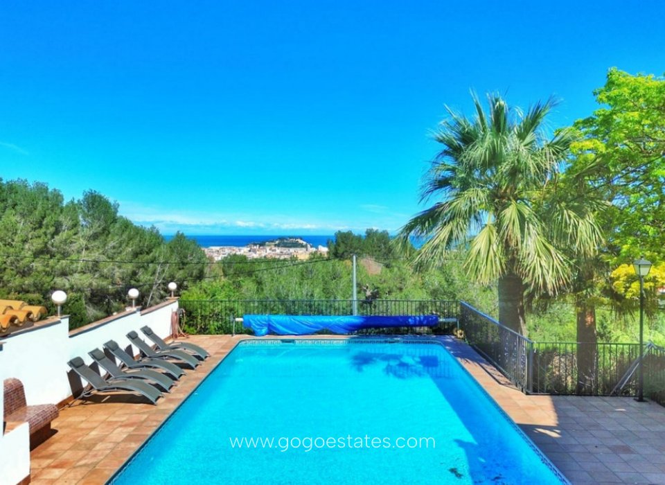 Resale - House - Detached Villa - Dénia - Denia Centro