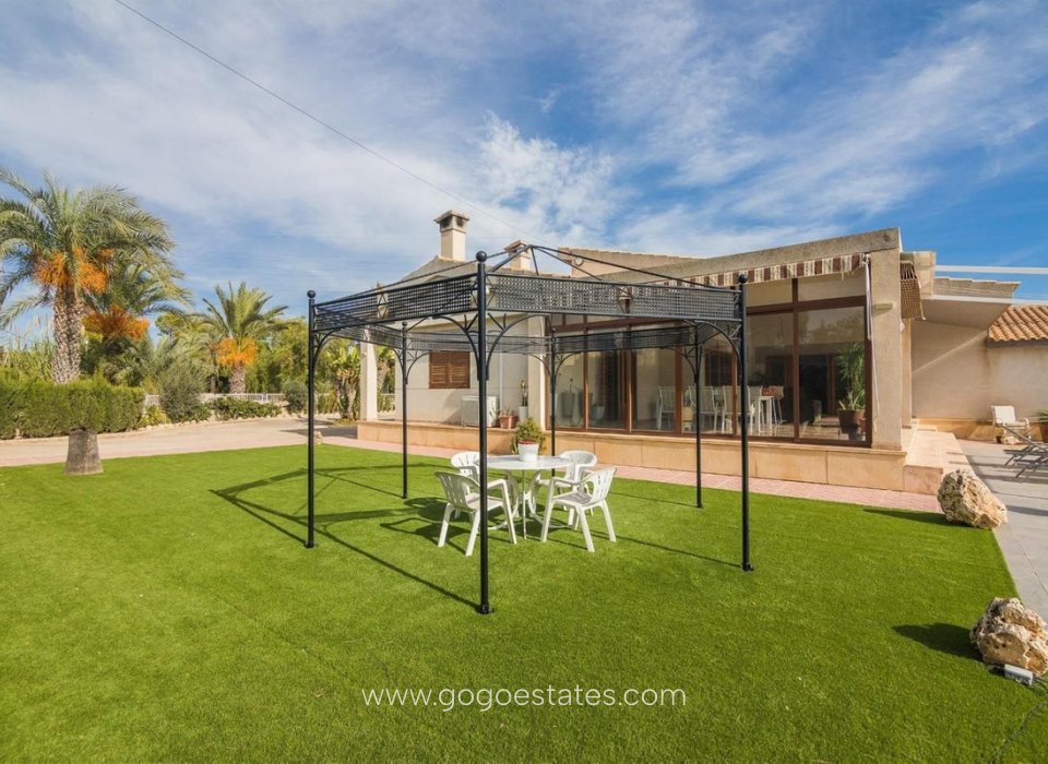 Resale - House - Detached Villa - Elche - Elche Centro