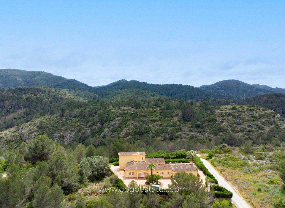 Resale - House - Detached Villa - Gata de Gorgos - Gata de Gorgos Centro