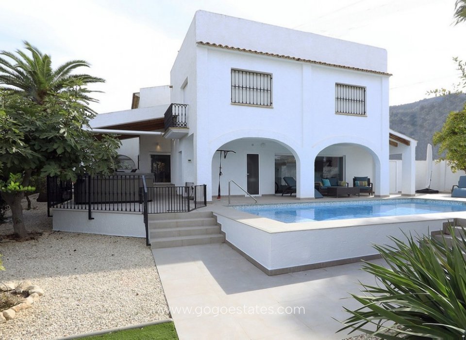 Resale - House - Detached Villa - l'Alfas del Pi - Albir