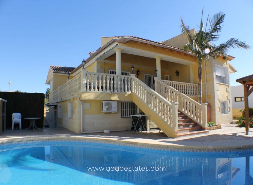 Resale - House - Detached Villa - l'Alfas del Pi - L'Alfás del Pi Centro