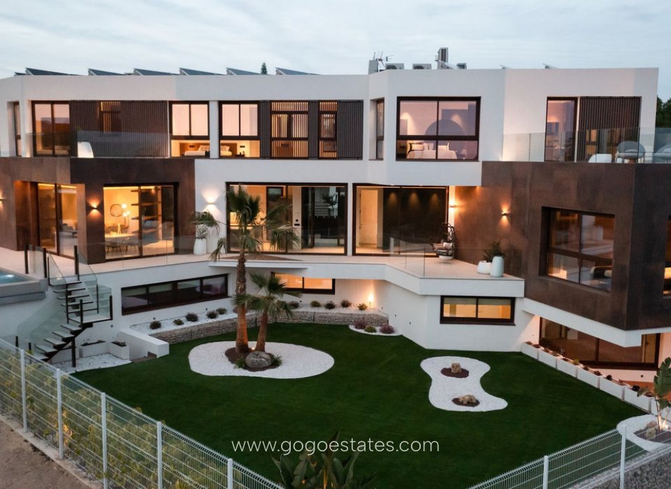 Resale - House - Detached Villa - La Nucía - La Nucia Centro