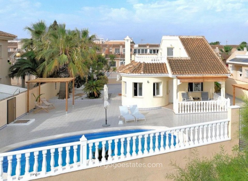 Resale - House - Detached Villa - Los Alcazares - Los Alcazares Centro