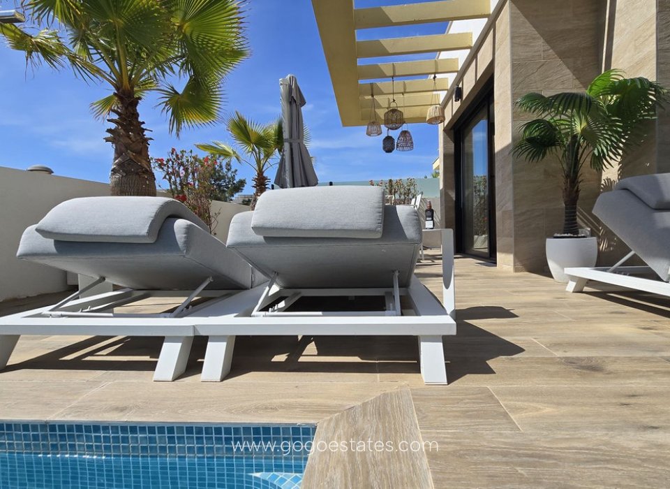 Resale - House - Detached Villa - Los Montesinos - Los Montesinos Centro