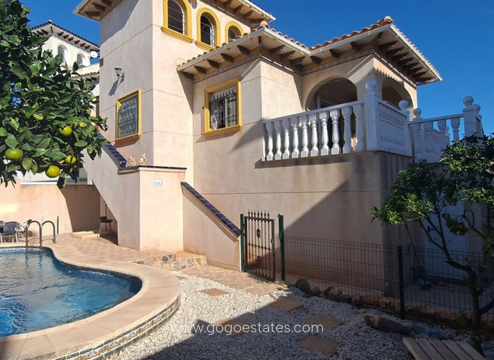 Resale - House - Detached Villa - Orihuela - La Zenia