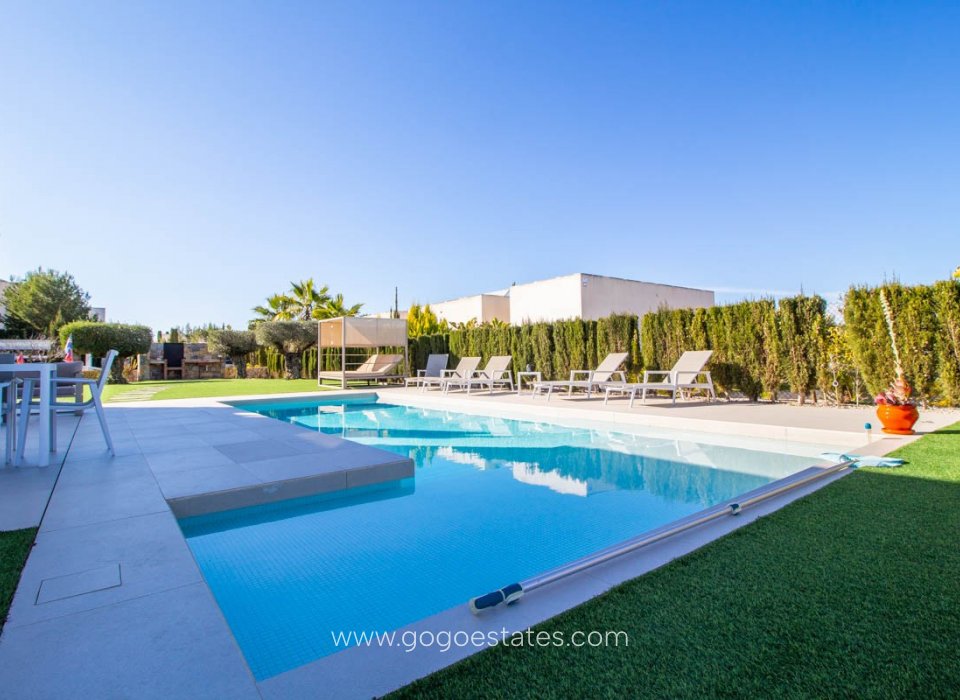 Resale - House - Detached Villa - Orihuela - Las Colinas Golf