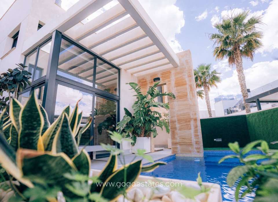 Resale - House - Detached Villa - Orihuela - Lomas de Cabo Roig