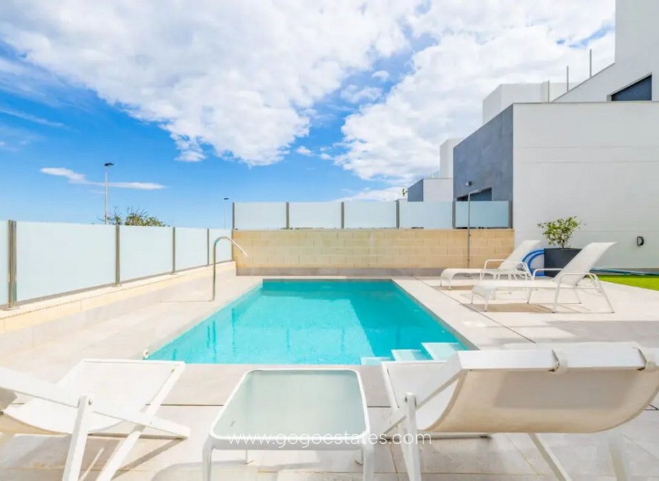 Resale - House - Detached Villa - Orihuela - Los Balcones