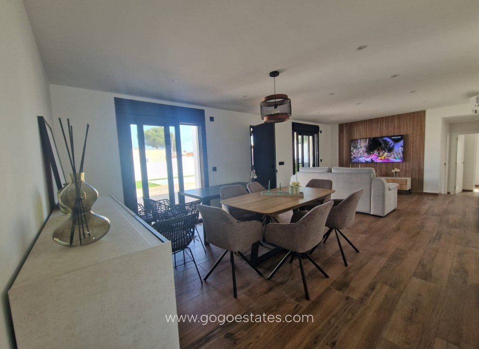 Resale - House - Detached Villa - Orihuela - Los Balcones