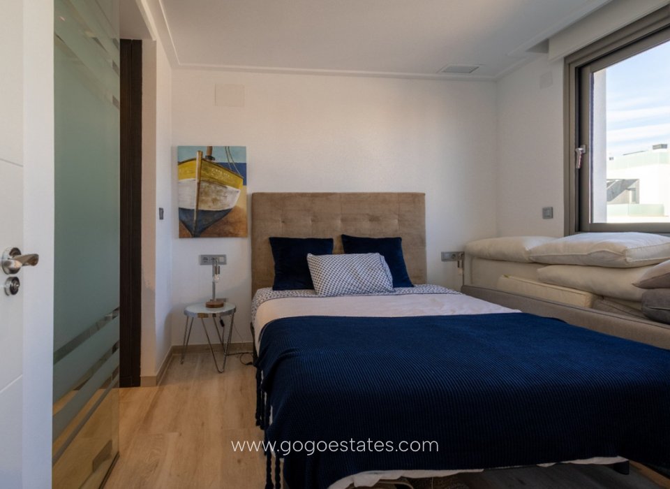 Resale - House - Detached Villa - Orihuela - Orihuela Centro