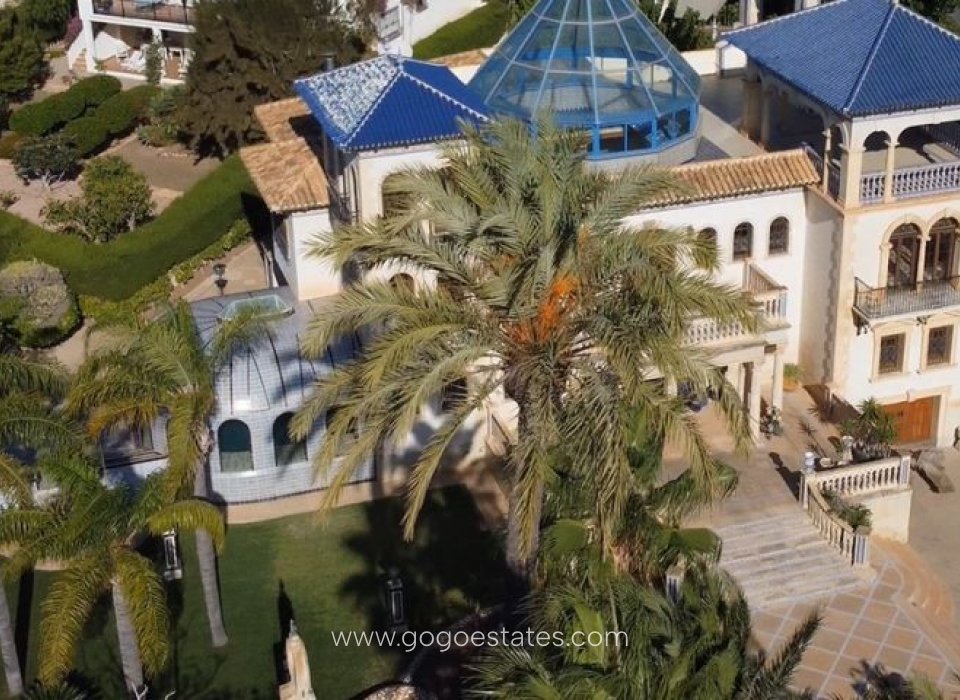 Resale - House - Detached Villa - Orihuela - Orihuela Costa