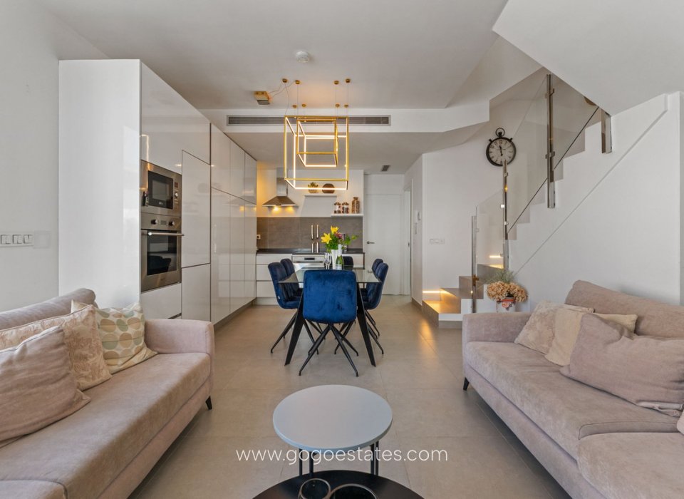 Resale - House - Detached Villa - Orihuela - Villamartin