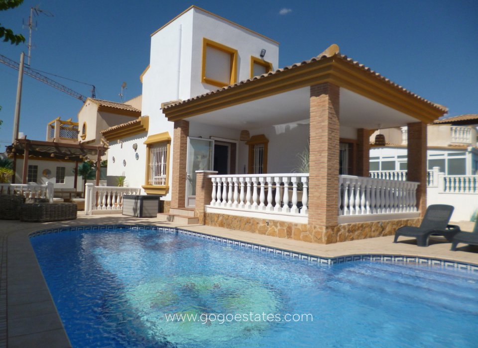 Resale - House - Detached Villa - Pilar De La Horadada - Pilar de la Horadada Centro