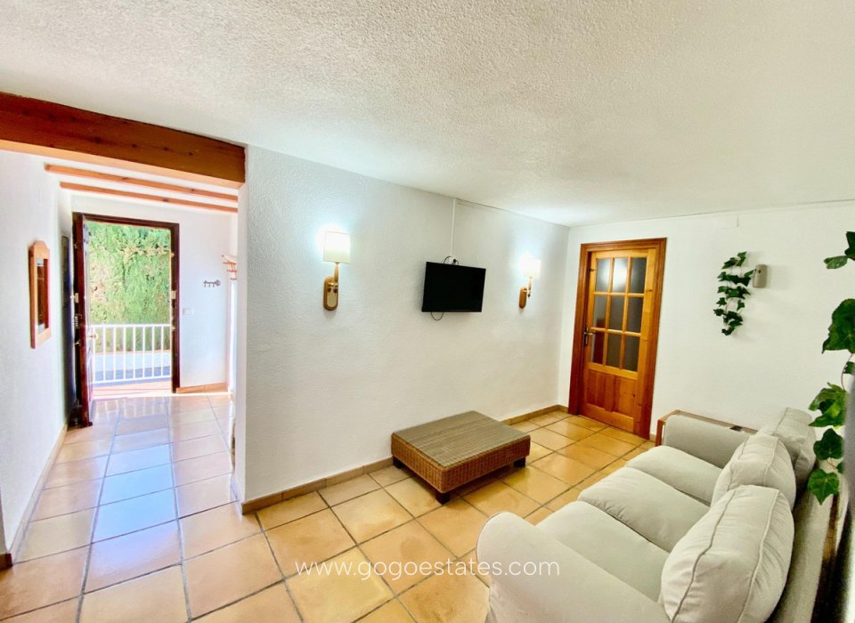Resale - House - Detached Villa - Polop - Polop Centro
