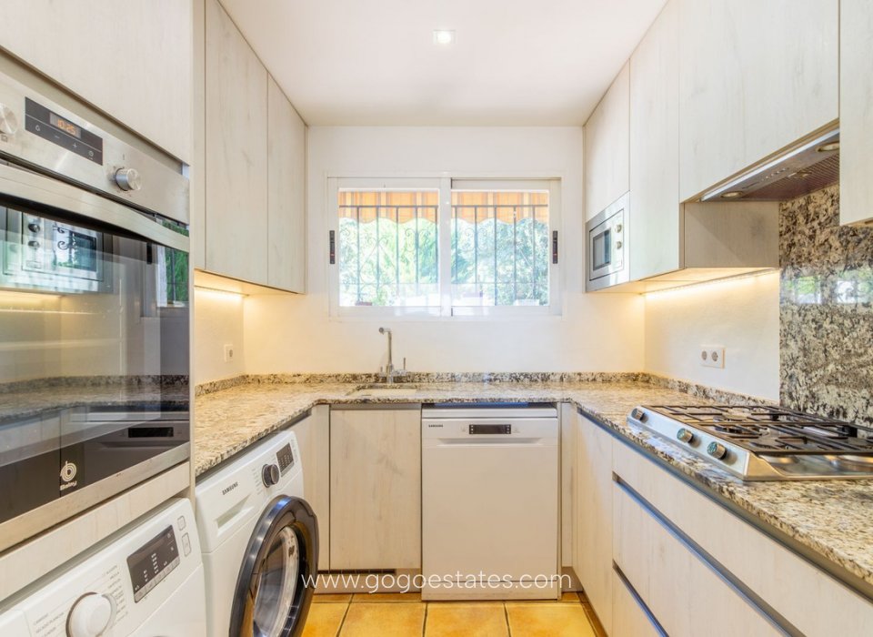 Resale - House - Detached Villa - Teulada - Moraira