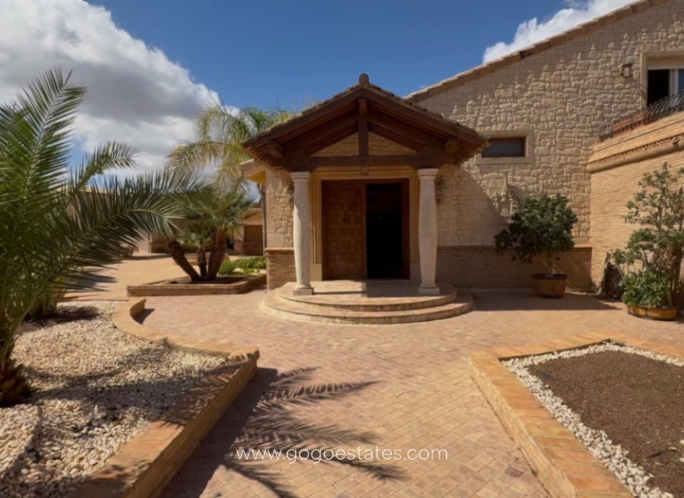 Resale - House - Detached Villa - Torre - Pacheco - Cartagena Centro