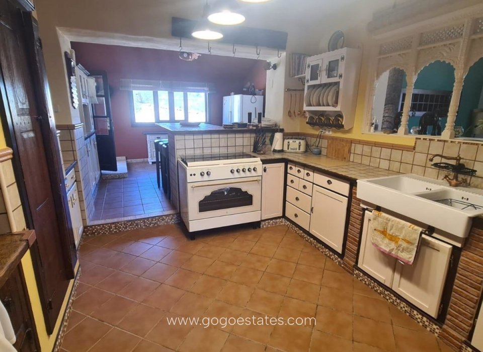 Resale - House - Finca - Cortijo - Chirivel