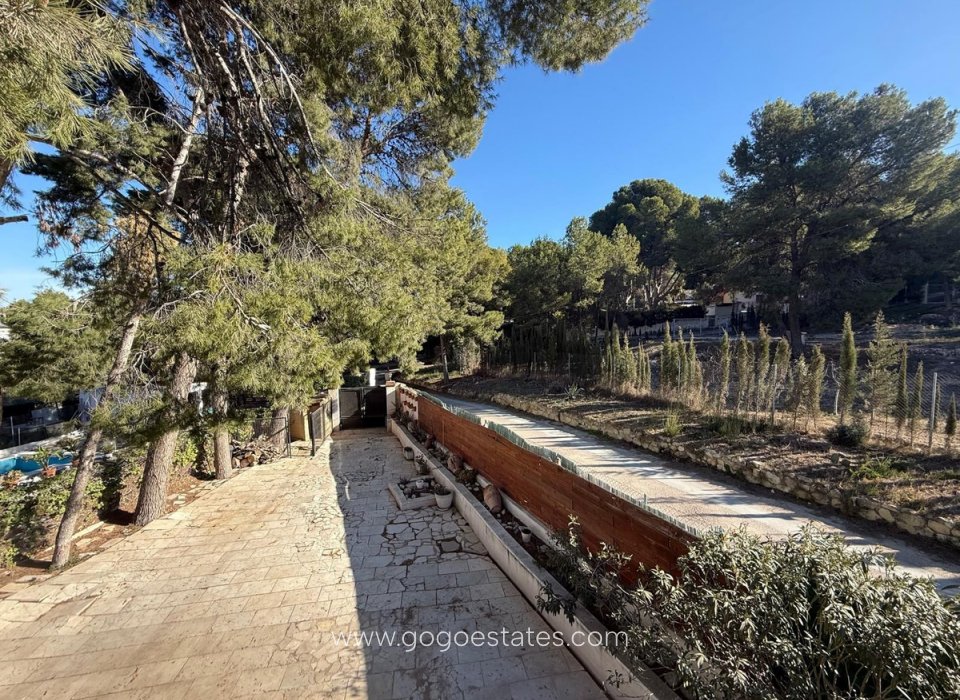 Resale - House - Finca - Cortijo - Elda - Elda Centro