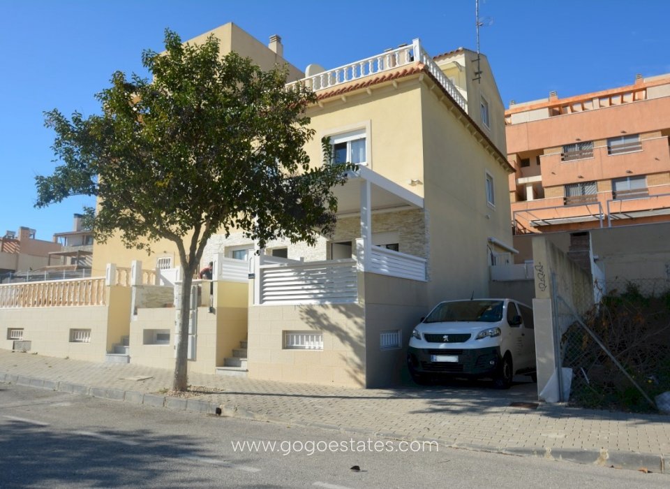 Resale - House - Semi-Detached House - Guardamar del Segura - Guardamar del Segura Centro