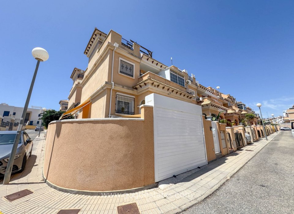 Resale - House - Semi-Detached House - Orihuela - Orihuela Costa