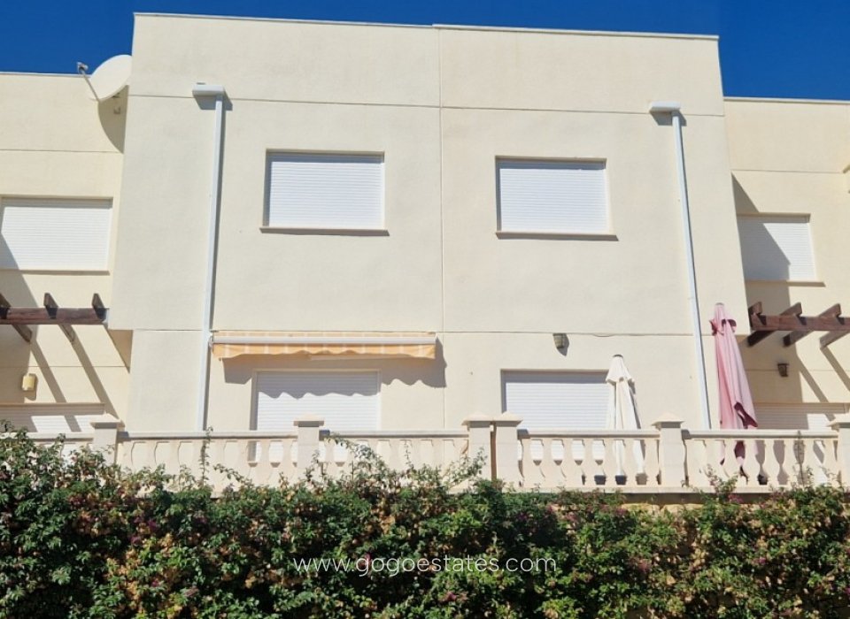 Resale - House - Semi-Detached House - Relleu - Relleu Centro