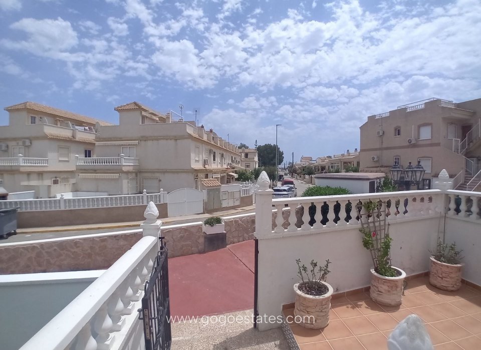 Resale - House - Townhouse - Algorfa - Algorfa Centro