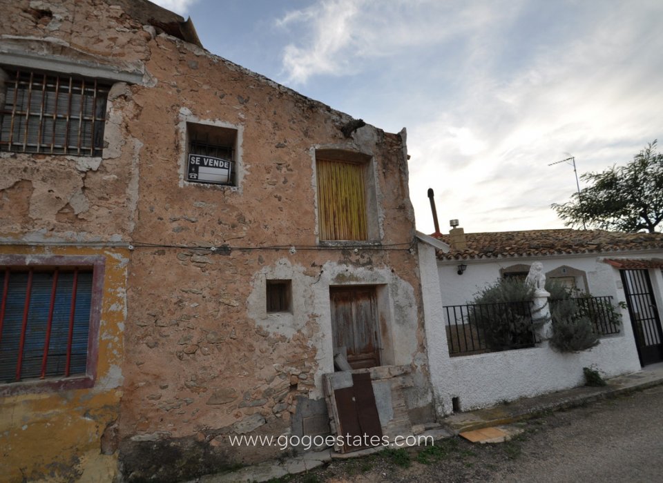 Resale - House - Townhouse - Alicante - Hondón de las Nieves Centro