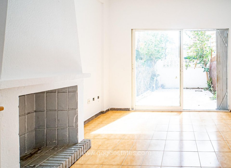 Resale - House - Townhouse - Benidorm - Benidorm Centro