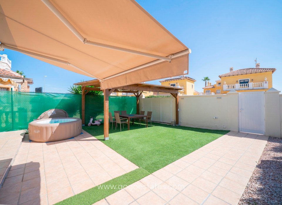 Resale - House - Townhouse - Guardamar del Segura - Guardamar del Segura Centro