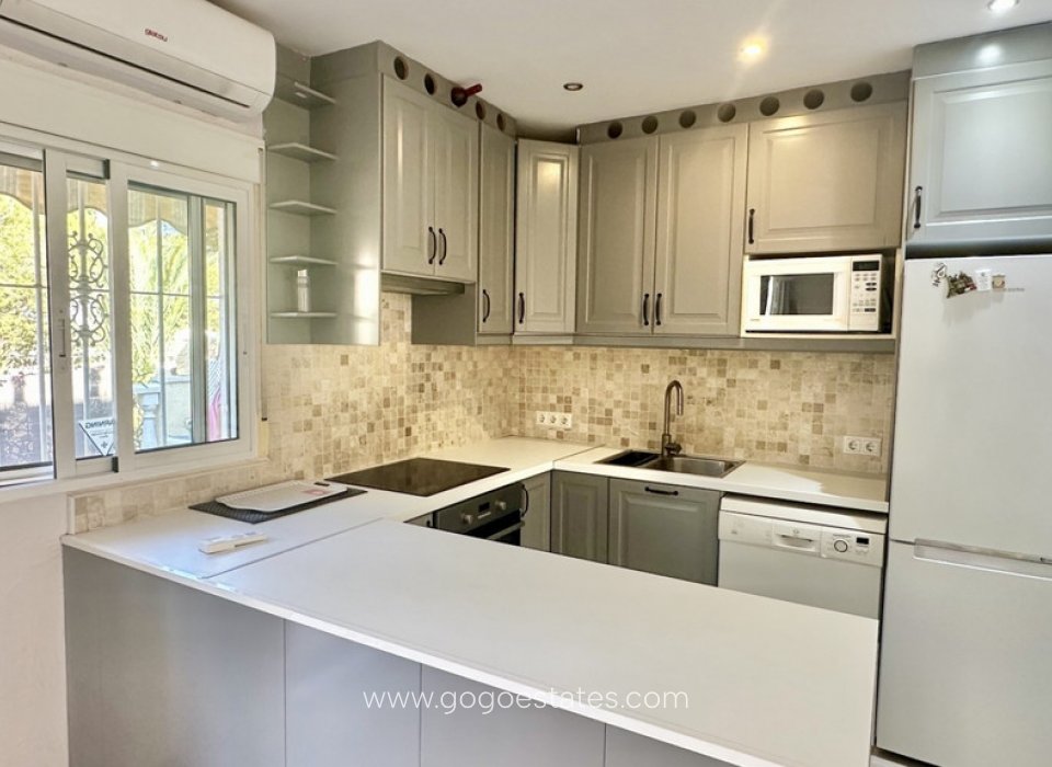 Resale - House - Townhouse - Guardamar del Segura - Guardamar del Segura Centro