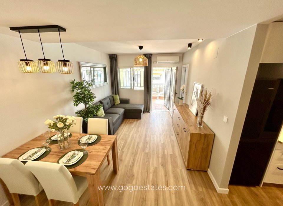 Resale - House - Townhouse - Orihuela - Orihuela Centro