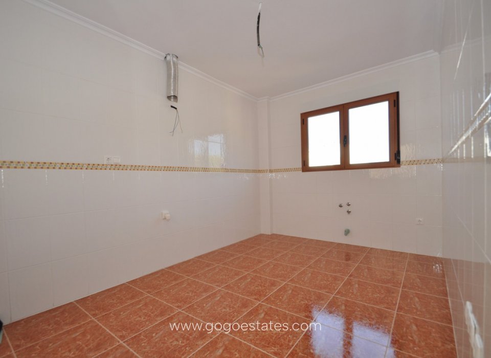 Resale - House - Townhouse - Pinoso - Pinoso Centro