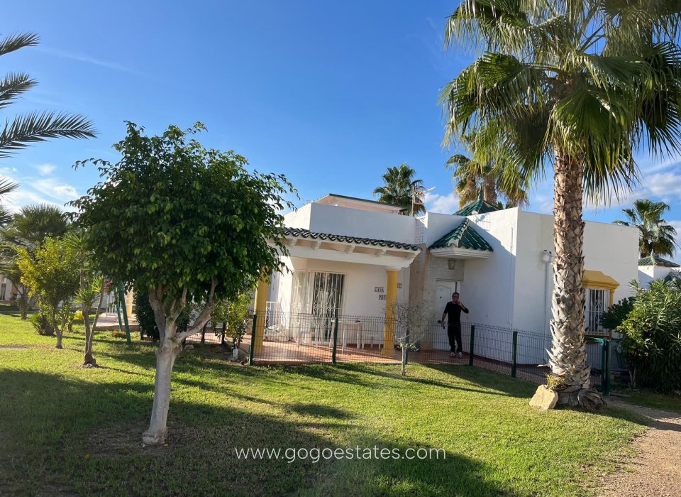 Resale - House - Townhouse - San Juan de los Terreros - San Juan De Los Terreros