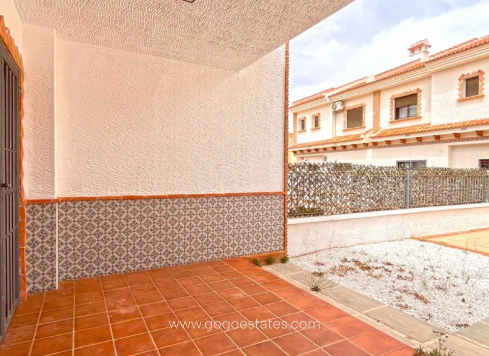 Resale - House - Townhouse - San Miguel De Salinas - San Miguel de Salinas Centro