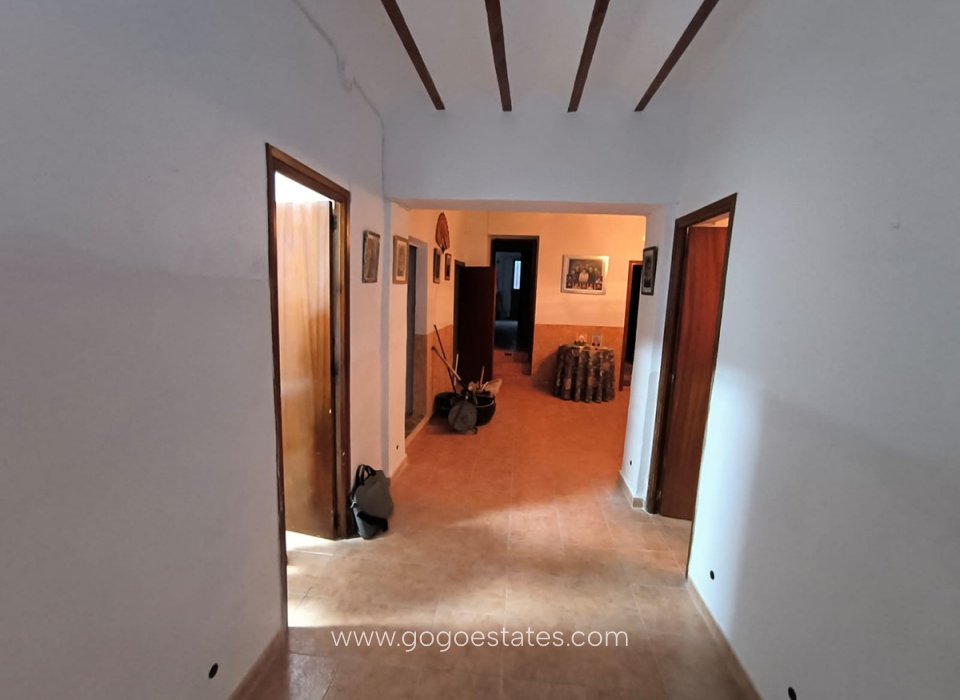 Resale - House - Townhouse - Yecla - Raspay