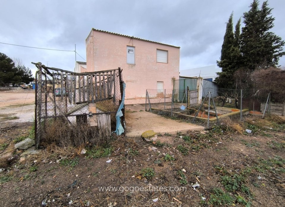 Resale - House - Townhouse - Yecla - Yecla Centro