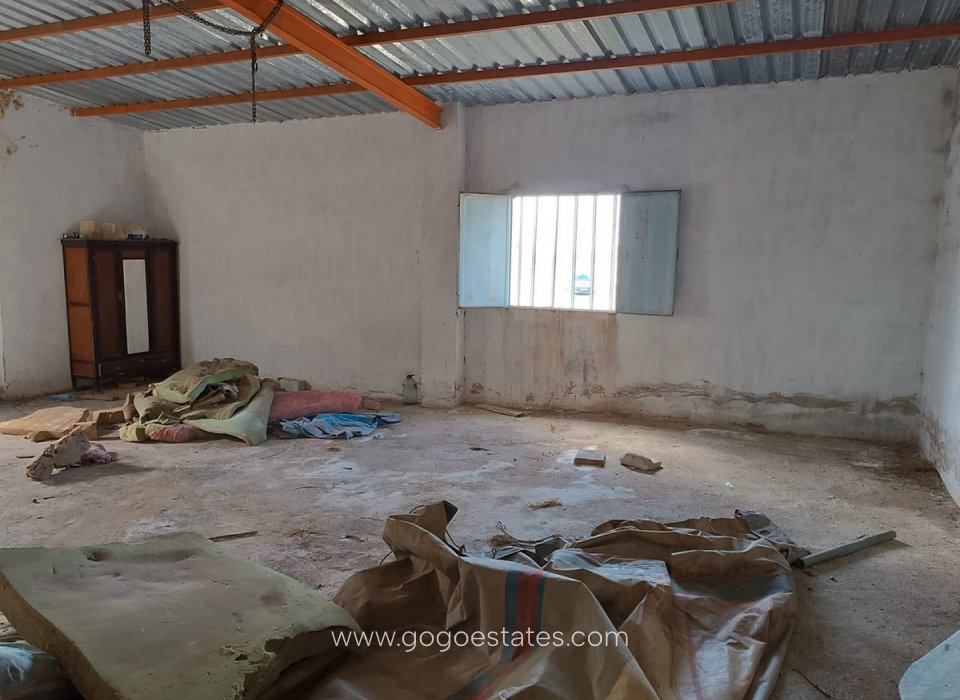 Resale - Plot - Land with Ruin - Yecla - Yecla Centro