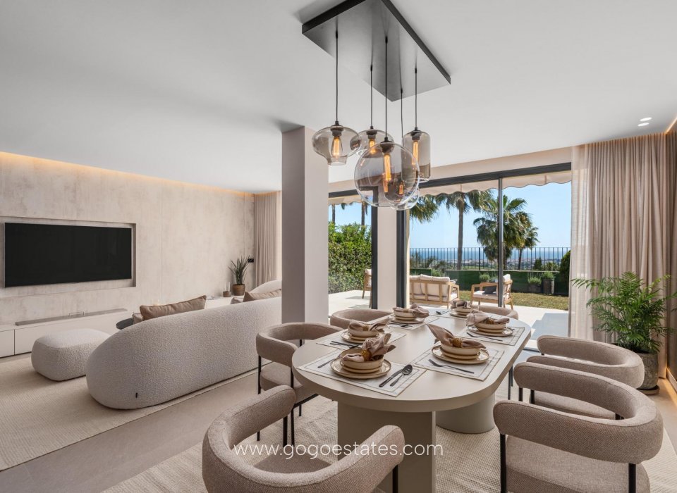 Resale - Semi-detached duplex - Benahavís - La quinta