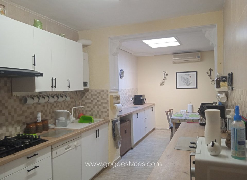 Resale - Semi-detached duplex - Cuevas del Campo - Granada