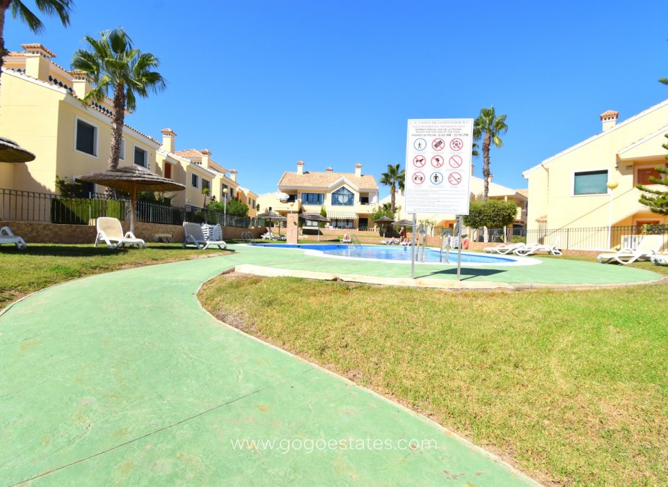 Resale - Semi-detached duplex - Orihuela Costa - Lomas de Campoamor