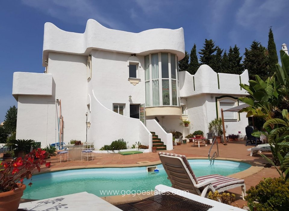 Resale - Villa - Málaga - La Reserva de Marbella