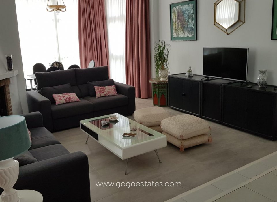 Resale - Villa - Málaga - La Reserva de Marbella