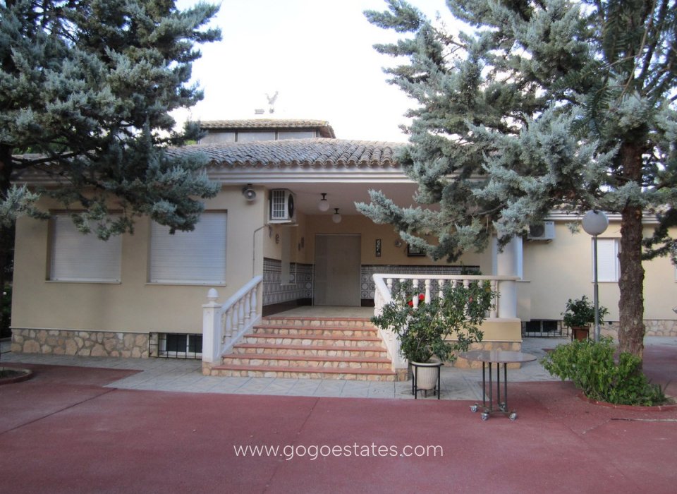 Resale - Villa - Yecla