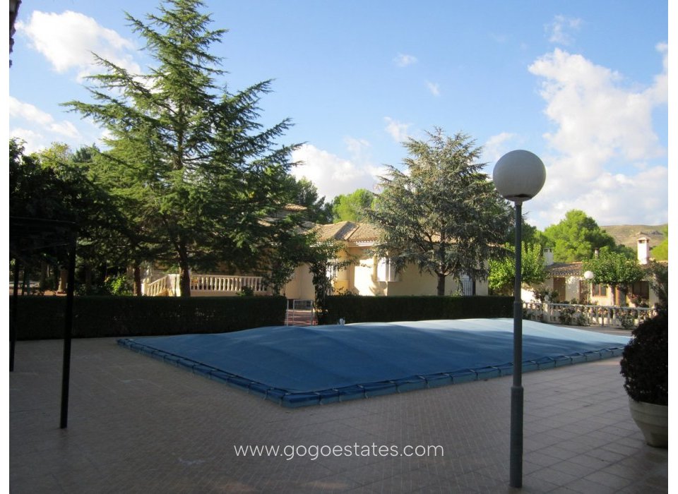 Resale - Villa - Yecla