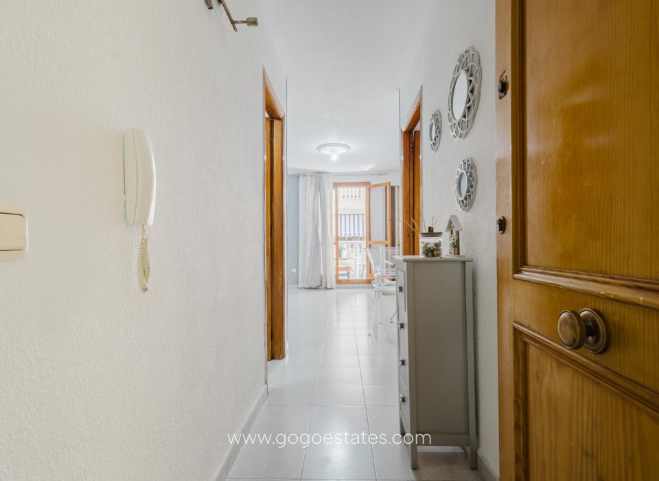 Revente - Apartamento - Torrevieja - Playa de La Acequion