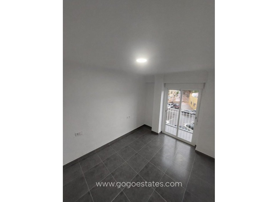 Revente - Appartement - Appartement au rez-de-chaussée - Santa Pola - Santa Pola Centro